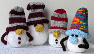 Large and Small Snowmen