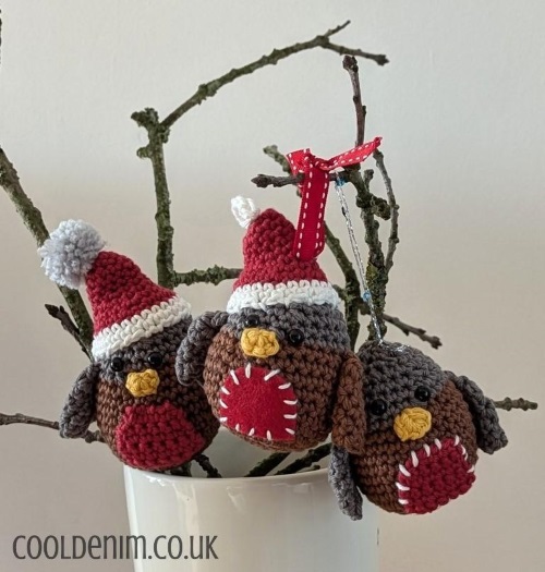 Crochet Christmas Robin