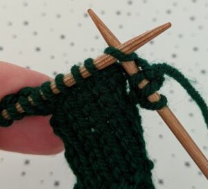 casting on knitwise at beginning of row